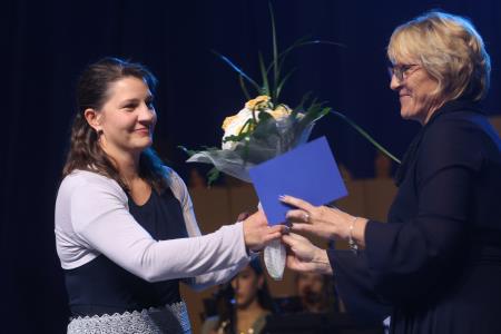 60 LET OŠ CERKNICA 72 FOTO LJUBO VUKELIČ